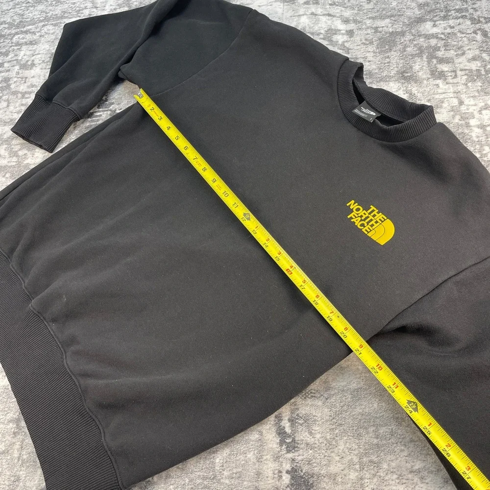 The‎ North Face Small Black Gold Logo Sweatshirt Gorpcore Heritage Crewneck